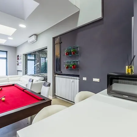 Apartman Urban Loft Certosa - Private Garden *